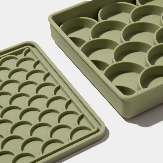 3-in-1 ‘Fish Scale’ Feeder Bowl | Olive