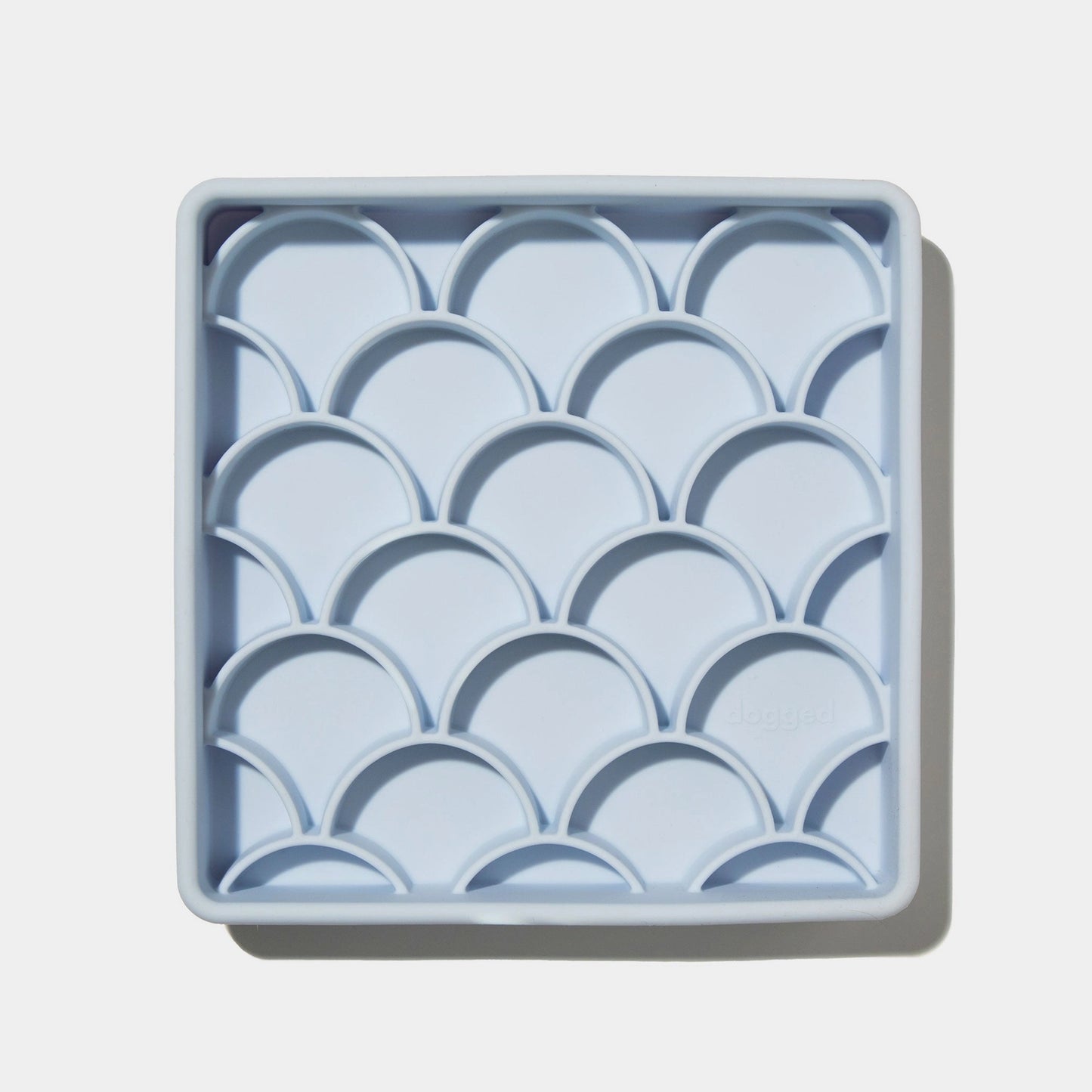 3-in-1 ‘Fish Scale’ Feeder Bowl | Sky