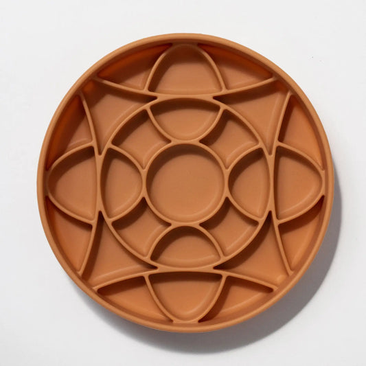 ‘Circulo’ Slow Feeder Bowl | Clay