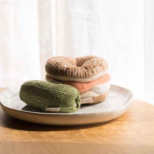 Enrichment Toy | Bagel & Pickle